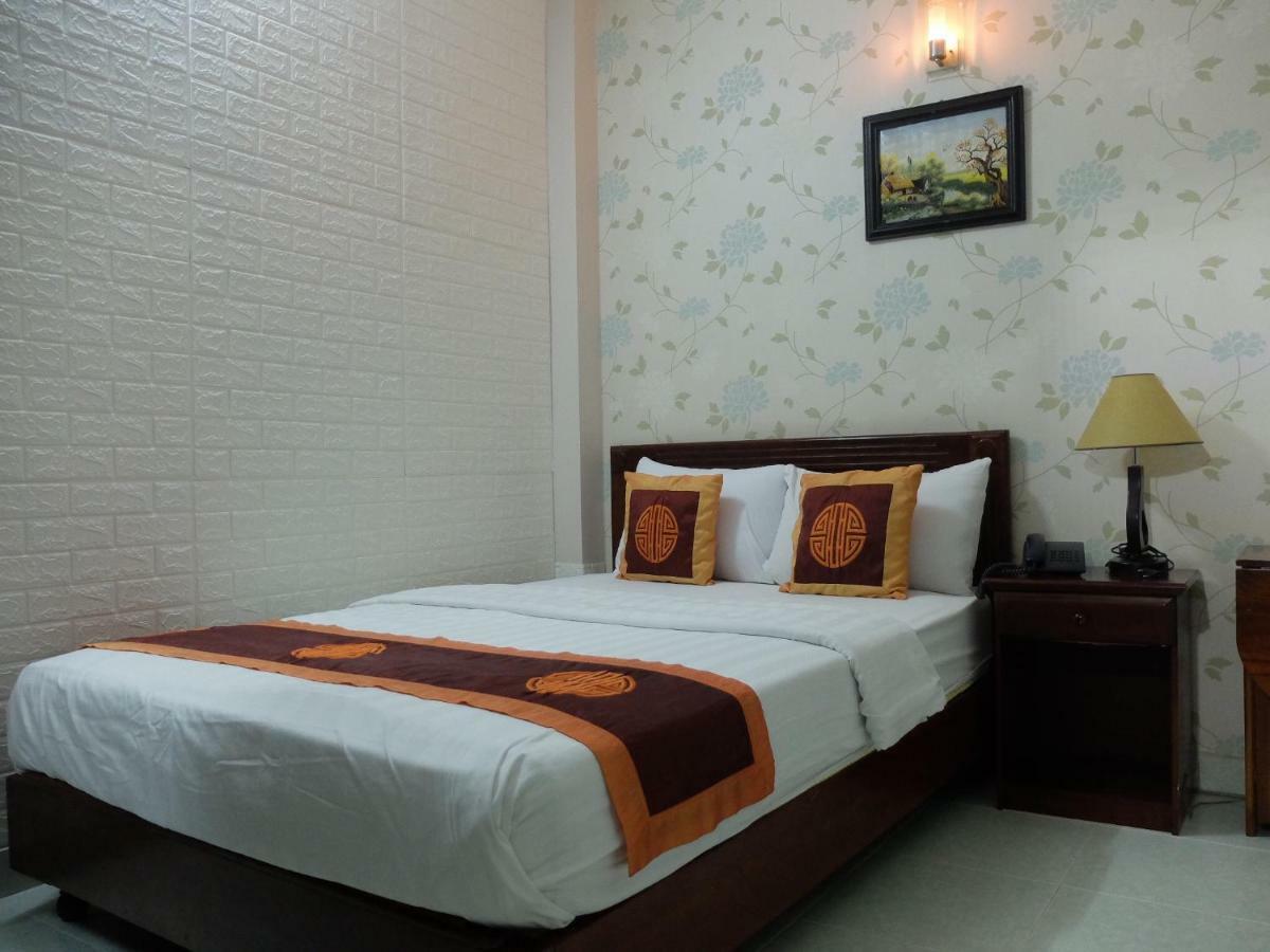 Ngoc Linh Hotel Ho Chi Minh City Exterior photo