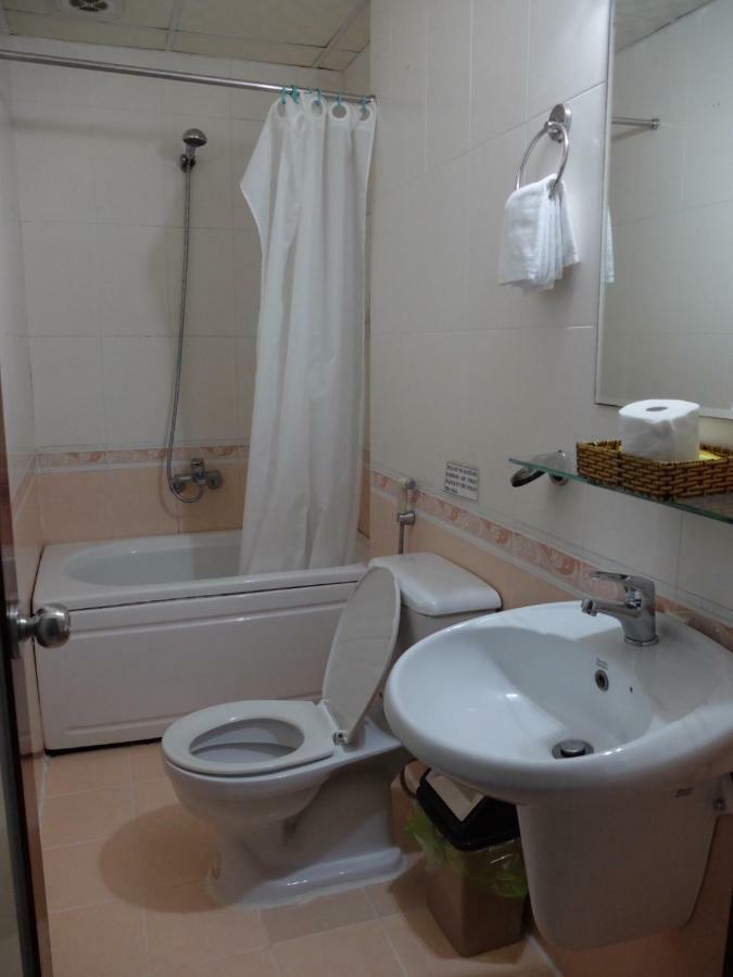 Ngoc Linh Hotel Ho Chi Minh City Exterior photo