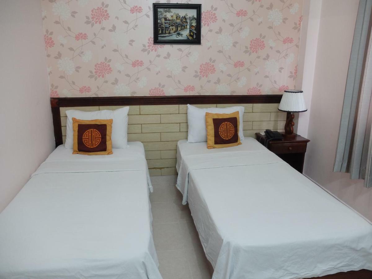 Ngoc Linh Hotel Ho Chi Minh City Exterior photo
